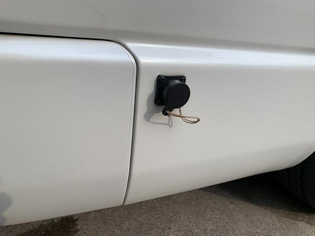 ハイエースバン ＳロングワイドＤＸ　ＧＬパッケージ　ハイエースキャンパー／ホワイトハウスキャンパー製／ＦＲＰオリジナＰＯＰ　ＵＰルーフ＆テント／ギャレー／４０Ｌ冷蔵庫／カセットコンロ＆コンパクトシンク／ＣＴＥＫ昇圧走行充電システム／フライスクリーン（33枚目）