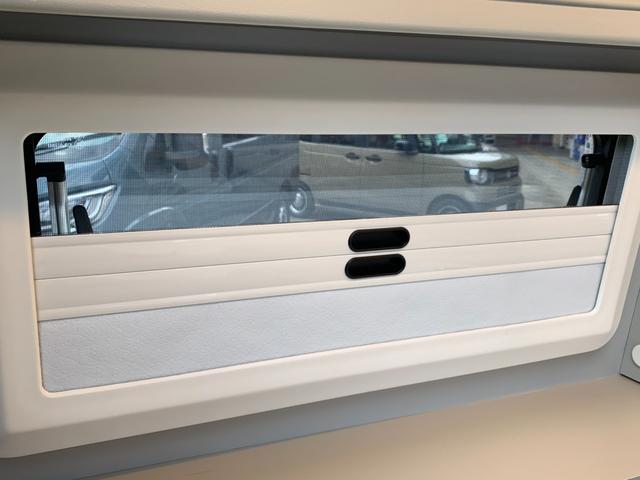 ハイエースバン ＳロングワイドＤＸ　ＧＬパッケージ　ハイエースキャンパー／ホワイトハウスキャンパー製／ＦＲＰオリジナＰＯＰ　ＵＰルーフ＆テント／ギャレー／４０Ｌ冷蔵庫／カセットコンロ＆コンパクトシンク／ＣＴＥＫ昇圧走行充電システム／フライスクリーン（39枚目）