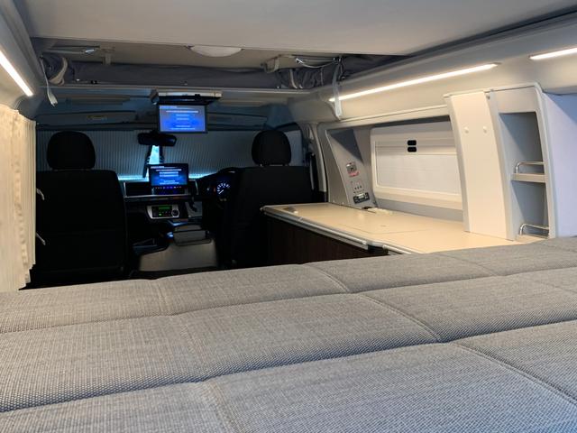 ハイエースバン ＳロングワイドＤＸ　ＧＬパッケージ　ハイエースキャンパー／ホワイトハウスキャンパー製／ＦＲＰオリジナＰＯＰ　ＵＰルーフ＆テント／ギャレー／４０Ｌ冷蔵庫／カセットコンロ＆コンパクトシンク／ＣＴＥＫ昇圧走行充電システム／フライスクリーン（50枚目）