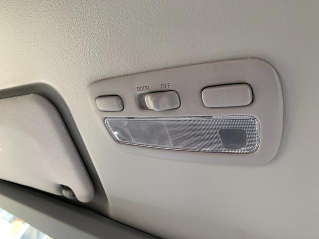 ハイエースバン ＳロングワイドＤＸ　ＧＬパッケージ　ハイエースキャンパー／ホワイトハウスキャンパー製／ＦＲＰオリジナＰＯＰ　ＵＰルーフ＆テント／ギャレー／４０Ｌ冷蔵庫／カセットコンロ＆コンパクトシンク／ＣＴＥＫ昇圧走行充電システム／フライスクリーン（62枚目）