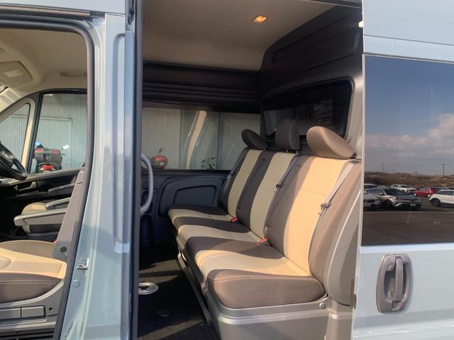 デュカト Ｌ２Ｈ２　正規ディーラー車　５人乗り１ナンバー　国内架装　全長５４１ｃｍ　全幅２１０ｃｍ　全高２５２ｃｍ２．２Ｌディーゼルターボエンジン　トルクコンバーター式９速ＡＴ　国内純正ナビ　ＥＴＣ２．０　カープレイ搭載（16枚目）