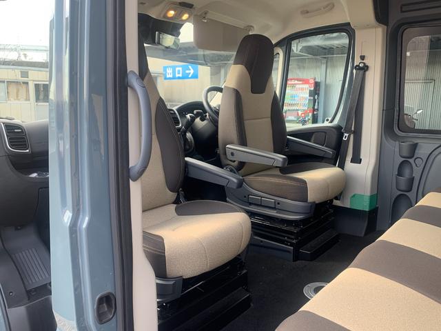 デュカト Ｌ２Ｈ２　正規ディーラー車　５人乗り１ナンバー　国内架装　全長５４１ｃｍ　全幅２１０ｃｍ　全高２５２ｃｍ２．２Ｌディーゼルターボエンジン　トルクコンバーター式９速ＡＴ　国内純正ナビ　ＥＴＣ２．０　カープレイ搭載（35枚目）