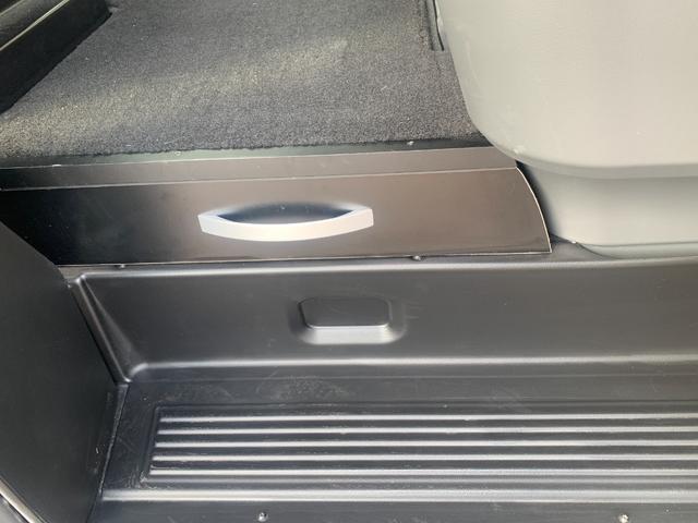 デュカト Ｌ２Ｈ２　正規ディーラー車　５人乗り１ナンバー　国内架装　全長５４１ｃｍ　全幅２１０ｃｍ　全高２５２ｃｍ２．２Ｌディーゼルターボエンジン　トルクコンバーター式９速ＡＴ　国内純正ナビ　ＥＴＣ２．０　カープレイ搭載（36枚目）