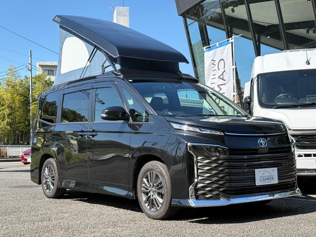 ヴォクシー ハイブリッドＳ－Ｇ　キャンパー装備新品／大人４人就寝／ポップアップルーフ／シートヒーター／デュアルエアコン／サブバッテリー／ＦＦヒーター／外部電源＆ＡＣコンセント／網戸／プライバシーカーテン／キャンピングカー／キャンパー（7枚目）