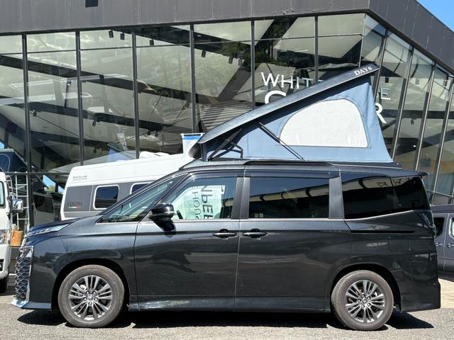 ヴォクシー ハイブリッドＳ－Ｇ　キャンパー装備新品／大人４人就寝／ポップアップルーフ／シートヒーター／デュアルエアコン／サブバッテリー／ＦＦヒーター／外部電源＆ＡＣコンセント／網戸／プライバシーカーテン／キャンピングカー／キャンパー（10枚目）