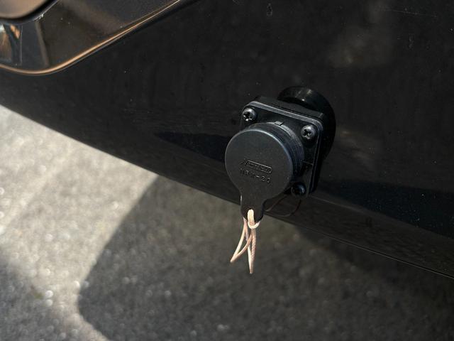 ヴォクシー ハイブリッドＳ－Ｇ　キャンパー装備新品／大人４人就寝／ポップアップルーフ／シートヒーター／デュアルエアコン／サブバッテリー／ＦＦヒーター／外部電源＆ＡＣコンセント／網戸／プライバシーカーテン／キャンピングカー／キャンパー（29枚目）