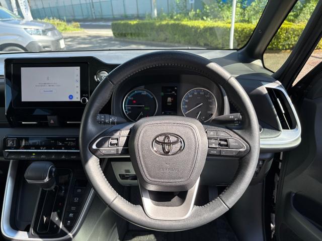 ヴォクシー ハイブリッドＳ－Ｇ　キャンパー装備新品／大人４人就寝／ポップアップルーフ／シートヒーター／デュアルエアコン／サブバッテリー／ＦＦヒーター／外部電源＆ＡＣコンセント／網戸／プライバシーカーテン／キャンピングカー／キャンパー（32枚目）