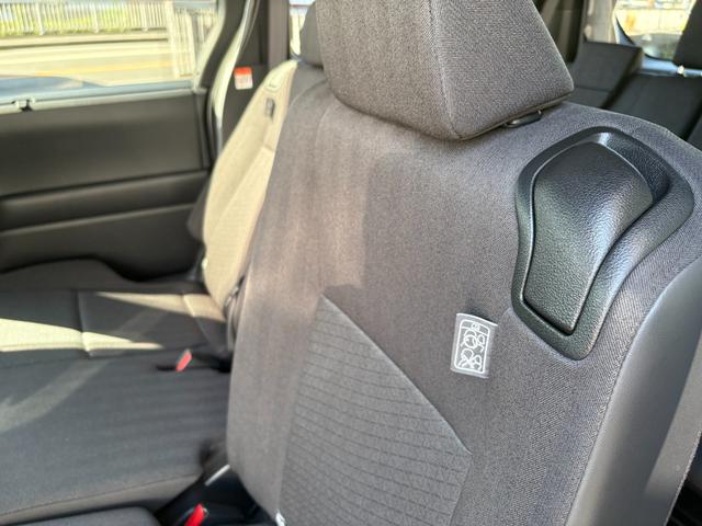 ヴォクシー ハイブリッドＳ－Ｇ　キャンパー装備新品／大人４人就寝／ポップアップルーフ／シートヒーター／デュアルエアコン／サブバッテリー／ＦＦヒーター／外部電源＆ＡＣコンセント／網戸／プライバシーカーテン／キャンピングカー／キャンパー（59枚目）