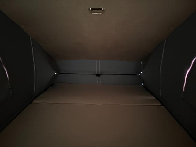 ヴォクシー ハイブリッドＳ－Ｇ　キャンパー装備新品／大人４人就寝／ポップアップルーフ／シートヒーター／デュアルエアコン／サブバッテリー／ＦＦヒーター／外部電源＆ＡＣコンセント／網戸／プライバシーカーテン／キャンピングカー／キャンパー（74枚目）