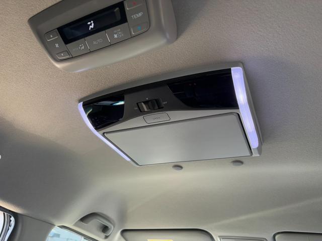 ���A���j�^�[�ɂ��ʂ̏Ɩ��I