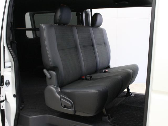 ハイエースバン ロングスーパーＧＬ　ダークプライムＳ　両側スライドドア　ハーフレザーシート　パノラマミックビューモニター　デジタルインナーミラー　ＬＥＤヘッドライト　フォグランプ　プッシュスタート（22枚目）