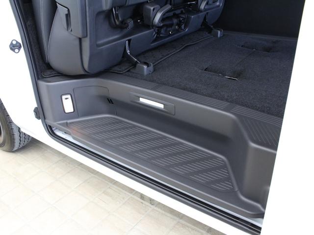 ハイエースバン ロングスーパーＧＬ　ダークプライムＳ　両側スライドドア　ハーフレザーシート　パノラマミックビューモニター　デジタルインナーミラー　ＬＥＤヘッドライト　フォグランプ　プッシュスタート（26枚目）