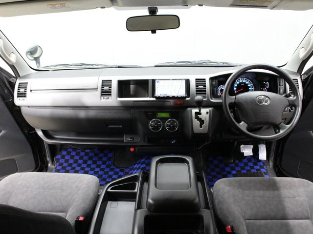 ハイエースワゴン GL ワンオーナー ローダウン オーバーフェンダー構造変更済み HDDナビ フルセグ リアモニター 左パワースライドドア 17インチAW ホワイトレタータイヤ 社外テール(2枚目)