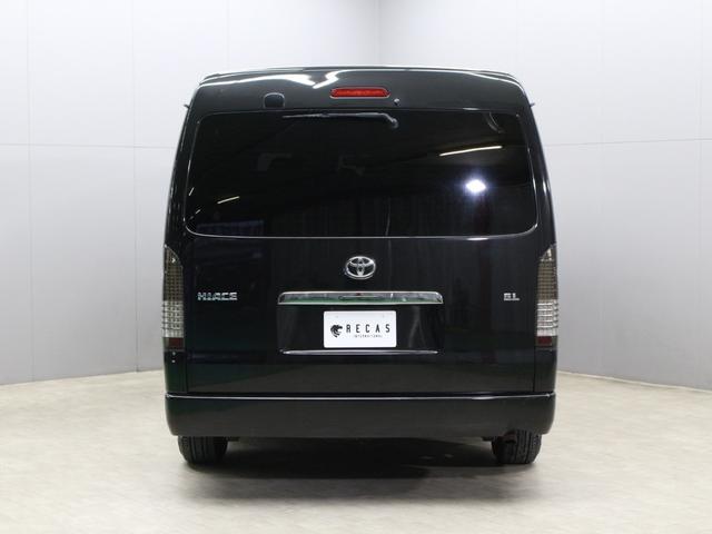 ハイエースワゴン GL ワンオーナー ローダウン オーバーフェンダー構造変更済み HDDナビ フルセグ リアモニター 左パワースライドドア 17インチAW ホワイトレタータイヤ 社外テール(4枚目)