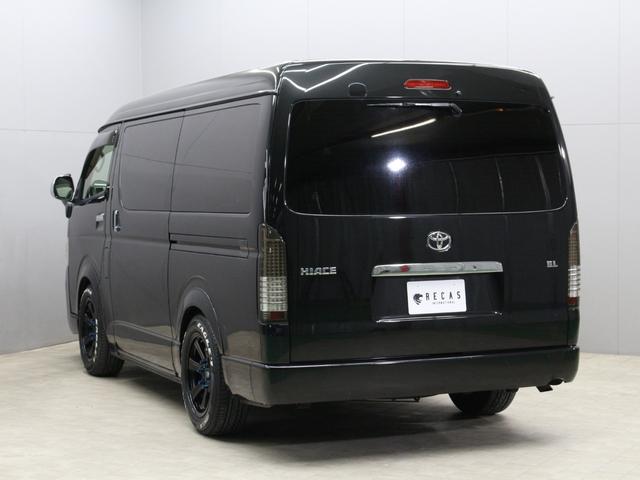 ハイエースワゴン GL ワンオーナー ローダウン オーバーフェンダー構造変更済み HDDナビ フルセグ リアモニター 左パワースライドドア 17インチAW ホワイトレタータイヤ 社外テール(9枚目)