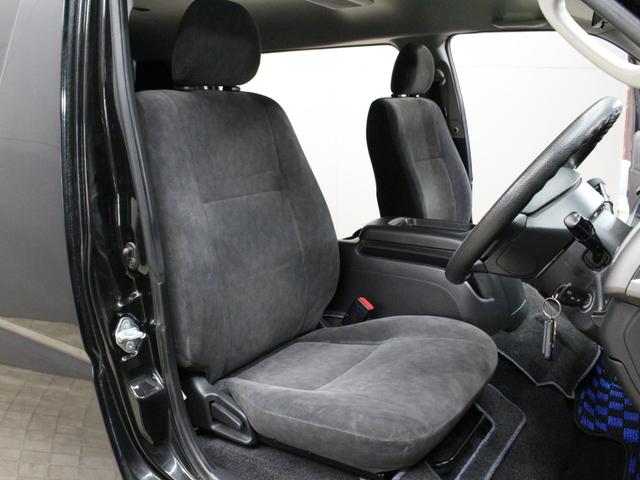 ハイエースワゴン GL ワンオーナー ローダウン オーバーフェンダー構造変更済み HDDナビ フルセグ リアモニター 左パワースライドドア 17インチAW ホワイトレタータイヤ 社外テール(13枚目)