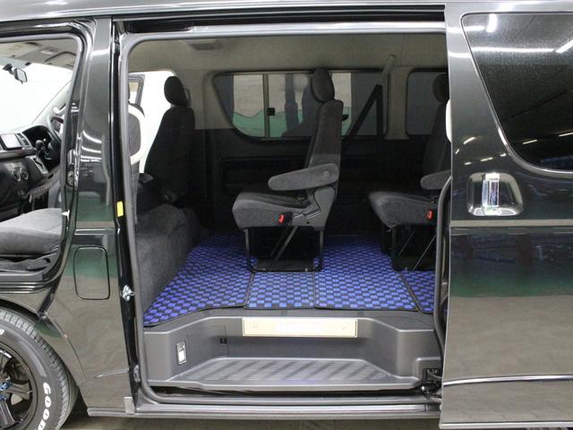 ハイエースワゴン GL ワンオーナー ローダウン オーバーフェンダー構造変更済み HDDナビ フルセグ リアモニター 左パワースライドドア 17インチAW ホワイトレタータイヤ 社外テール(20枚目)