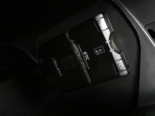 ハイエースワゴン GL ワンオーナー ローダウン オーバーフェンダー構造変更済み HDDナビ フルセグ リアモニター 左パワースライドドア 17インチAW ホワイトレタータイヤ 社外テール(23枚目)