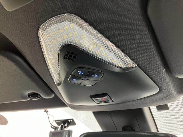 Ｃ－ＨＲ Ｓ－Ｔ　ＧＲスポーツ　ＭＴ車両　ブレーキホールド　ワンオーナー車　全方位カメラ　運転／助手席シートヒーター　ＥＴＣ　Ａｐｐｌｅ　ＣａｒＰｌａｙ／Ａｎｄｒｏｉｄ　Ａｕｔｏ　ワイパーデアイサー　ＬＥＤオートライト　フォグランプ（27枚目）