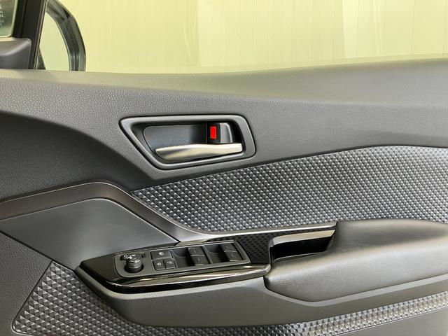 Ｃ－ＨＲ Ｓ－Ｔ　ＧＲスポーツ　ＭＴ車両　ブレーキホールド　ワンオーナー車　全方位カメラ　運転／助手席シートヒーター　ＥＴＣ　Ａｐｐｌｅ　ＣａｒＰｌａｙ／Ａｎｄｒｏｉｄ　Ａｕｔｏ　ワイパーデアイサー　ＬＥＤオートライト　フォグランプ（32枚目）