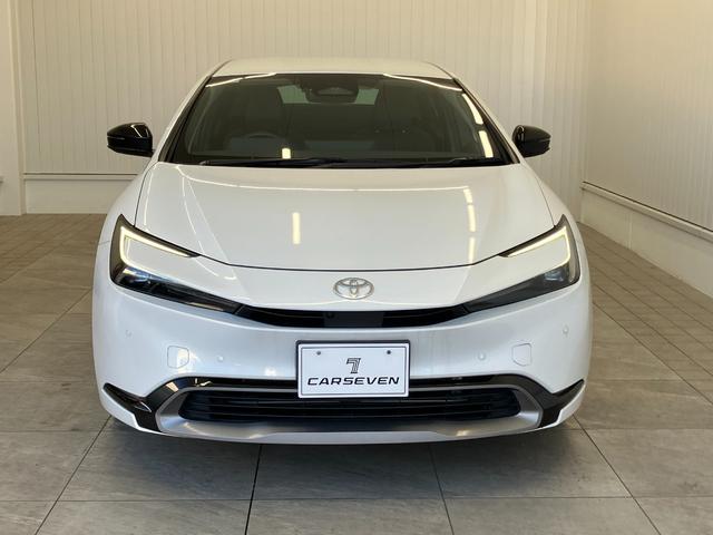 プリウス Ｚ　１オーナー車　全方位カメラ　障害物センサ　Ｂｌｕｅｔｏｏｔｈ　ワイヤレス充電ホルダー　ＥＴＣ　運転／助手席シートヒーター＆ベンチレーション　ステアリングヒータ　ブラインドスポットモニター　フルセグＴＶ（2枚目）