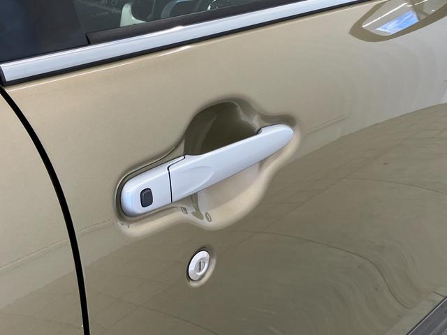 キャスト アクティバＧ　ＳＡＩＩＩ　衝突被害軽減ブレーキ　Ｂｌｕｅｔｏｏｔｈ　ＥＴＣ　ＬＥＤオートライト　オートマチックハイビーム　フォグランプ　純正１５インチアルミホイール　ＣＤ／ＤＶＤ　ＵＳＢ　電動格納ミラー　プッシュスターター（8枚目）