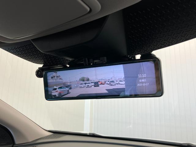 アリア Ｂ６　ｅ－４ＯＲＣＥ　寒冷地仕様車　ナッパレザーシート　プロパイロットリモートパーキング　ＢＯＳＥ　ＣａｒＰｌａｙ　デジタルインナーミラー　ヘッドアップディスプレイ　運転／助手席／後席シートヒーター　ベンチレーション（21枚目）