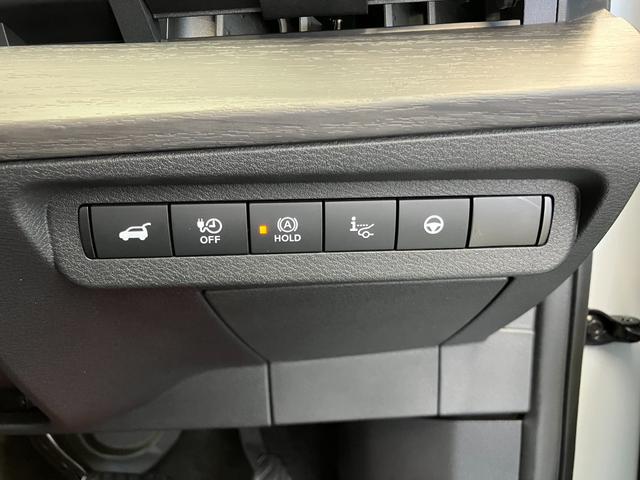 アリア Ｂ６　ｅ－４ＯＲＣＥ　寒冷地仕様車　ナッパレザーシート　プロパイロットリモートパーキング　ＢＯＳＥ　ＣａｒＰｌａｙ　デジタルインナーミラー　ヘッドアップディスプレイ　運転／助手席／後席シートヒーター　ベンチレーション（28枚目）