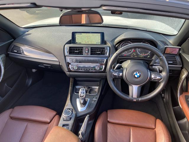 ２シリーズ ２２０ｉカブリオレ　Ｍスポーツ　茶シート　修復歴無し　純正ナビゲーション　モニター修繕済み　バックカメラ　Ｂｌｕｅｔｏｏｔｈ　障害物センサー　運転／助手席シートヒーター　ＨＩＤオートライト　フォグランプ　パドルシフト　ＥＴＣ（15枚目）