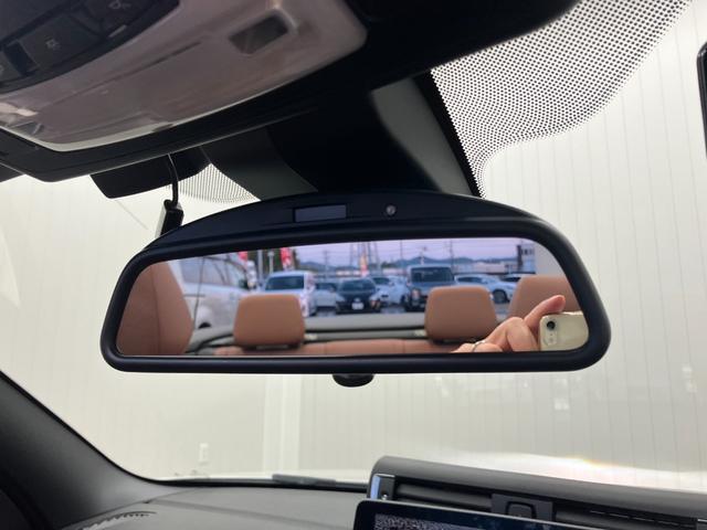 ２シリーズ ２２０ｉカブリオレ　Ｍスポーツ　茶シート　修復歴無し　純正ナビゲーション　モニター修繕済み　バックカメラ　Ｂｌｕｅｔｏｏｔｈ　障害物センサー　運転／助手席シートヒーター　ＨＩＤオートライト　フォグランプ　パドルシフト　ＥＴＣ（24枚目）