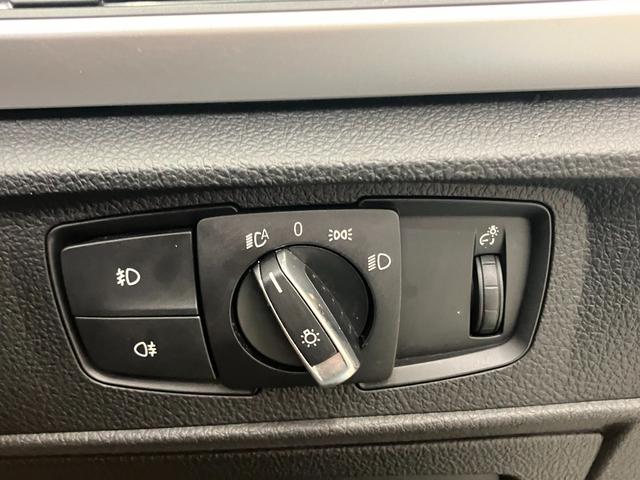 ２シリーズ ２２０ｉカブリオレ　Ｍスポーツ　茶シート　修復歴無し　純正ナビゲーション　モニター修繕済み　バックカメラ　Ｂｌｕｅｔｏｏｔｈ　障害物センサー　運転／助手席シートヒーター　ＨＩＤオートライト　フォグランプ　パドルシフト　ＥＴＣ（38枚目）