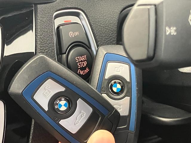 １シリーズ １１８ｄ　Ｍスポーツ　エディションシャドー　純正ナビゲーション　障害物センサー　バックカメラ　Ｂｌｕｅｔｏｏｔｈ　クルーズコントロール　ＥＴＣ　運転／助手席シートヒーター　純正１８インチアルミホイール　ＬＥＤオートライト　フォグランプ（13枚目）