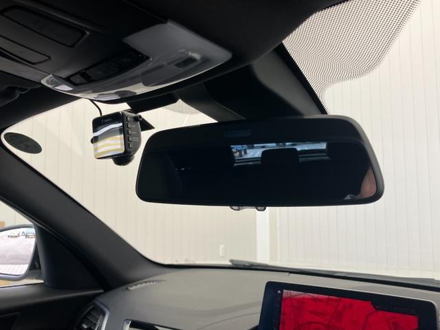 １シリーズ １１８ｄ　Ｍスポーツ　エディションシャドー　純正ナビゲーション　障害物センサー　バックカメラ　Ｂｌｕｅｔｏｏｔｈ　クルーズコントロール　ＥＴＣ　運転／助手席シートヒーター　純正１８インチアルミホイール　ＬＥＤオートライト　フォグランプ（27枚目）