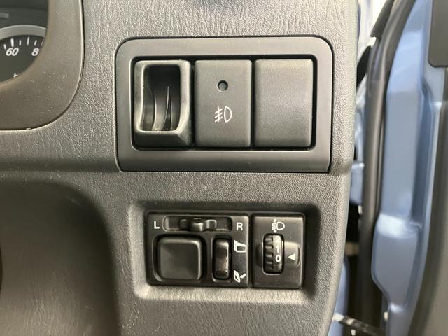 ジムニー クロスアドベンチャー 特別仕様車 AT車両 ハロゲンヘッドライト 運転/助手席シートヒーター ETC メモリナビ Bluetooth CD/DVD フルセグTV キーレス 純正16インチアルミホイール 電動格納ミラー(25枚目)