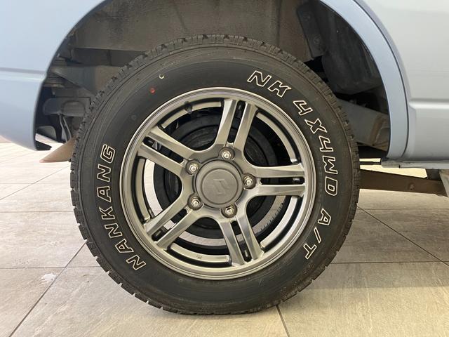 ジムニー クロスアドベンチャー 特別仕様車 AT車両 ハロゲンヘッドライト 運転/助手席シートヒーター ETC メモリナビ Bluetooth CD/DVD フルセグTV キーレス 純正16インチアルミホイール 電動格納ミラー(41枚目)