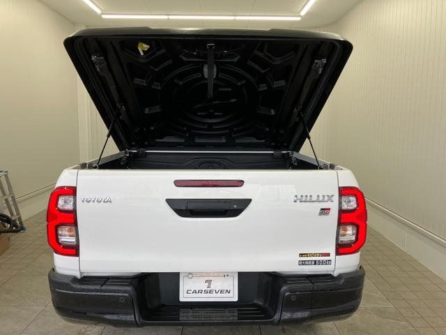 TOYOTA HILUX Z GR SPORT