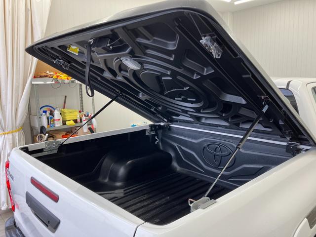 TOYOTA HILUX Z GR SPORT