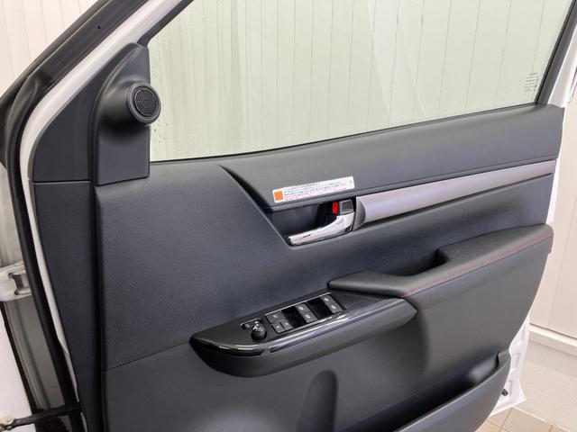 TOYOTA HILUX Z GR SPORT