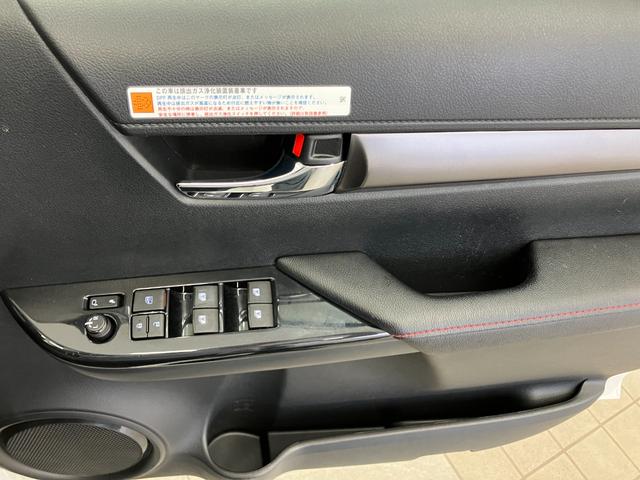 TOYOTA HILUX Z GR SPORT