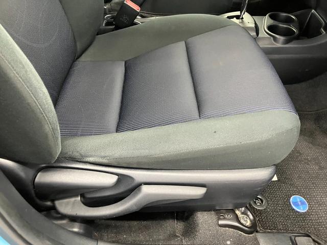 アクア S 修復歴無 コーナーポール ハロゲンオートライト オートマチックハイビーム 衝突被害軽減ブレーキ ETC Bluetooth バックカメラ 純正SDナビゲーション 電動格納ミラー キーレス スマートキー(48枚目)