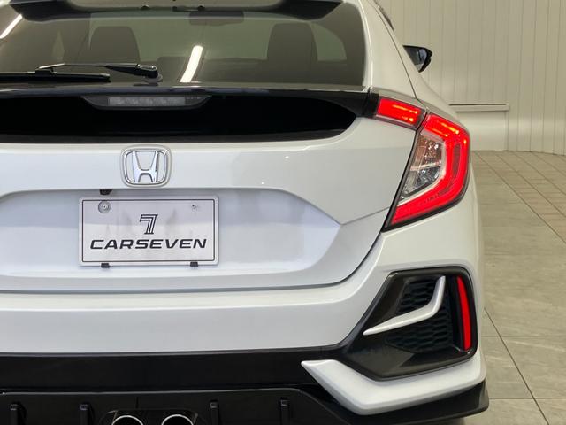 シビック ハッチバック 6速MT車両 プラチナホワイトパール 衝突被害軽減ブレーキ Honda SENSING パワーシート ETC 運転/助手席シートヒーター ブレーキホールド LEDオートライト クルーズコントロール(4枚目)