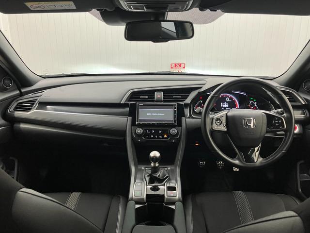 シビック ハッチバック 6速MT車両 プラチナホワイトパール 衝突被害軽減ブレーキ Honda SENSING パワーシート ETC 運転/助手席シートヒーター ブレーキホールド LEDオートライト クルーズコントロール(11枚目)