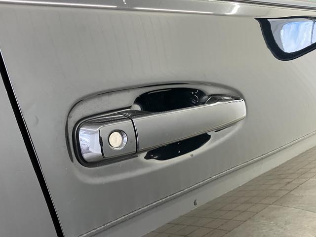 ランドクルーザープラド TX サンルーフ 7人乗り 黒内装 ガソリン 修復歴無し 12ヶ月点検整備・保証付き 純正7インチナビ 追従型クルコン バックカメラ Bluetooth 障害物センサー 社外17インチホイール A/Tタイヤ(8枚目)