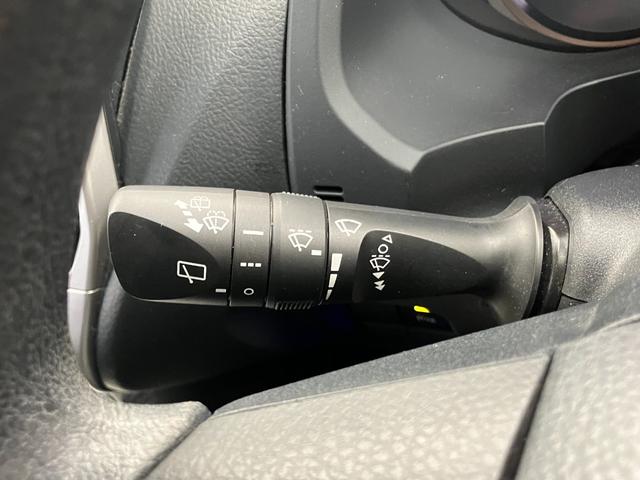 ランドクルーザープラド TX サンルーフ 7人乗り 黒内装 ガソリン 修復歴無し 12ヶ月点検整備・保証付き 純正7インチナビ 追従型クルコン バックカメラ Bluetooth 障害物センサー 社外17インチホイール A/Tタイヤ(22枚目)