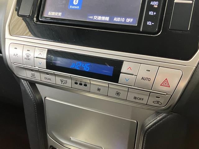 ランドクルーザープラド TX サンルーフ 7人乗り 黒内装 ガソリン 修復歴無し 12ヶ月点検整備・保証付き 純正7インチナビ 追従型クルコン バックカメラ Bluetooth 障害物センサー 社外17インチホイール A/Tタイヤ(28枚目)