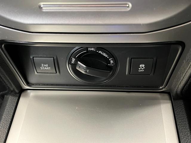 ランドクルーザープラド TX サンルーフ 7人乗り 黒内装 ガソリン 修復歴無し 12ヶ月点検整備・保証付き 純正7インチナビ 追従型クルコン バックカメラ Bluetooth 障害物センサー 社外17インチホイール A/Tタイヤ(29枚目)