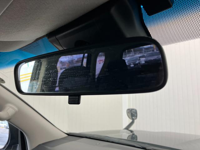 ランドクルーザープラド TX サンルーフ 7人乗り 黒内装 ガソリン 修復歴無し 12ヶ月点検整備・保証付き 純正7インチナビ 追従型クルコン バックカメラ Bluetooth 障害物センサー 社外17インチホイール A/Tタイヤ(34枚目)