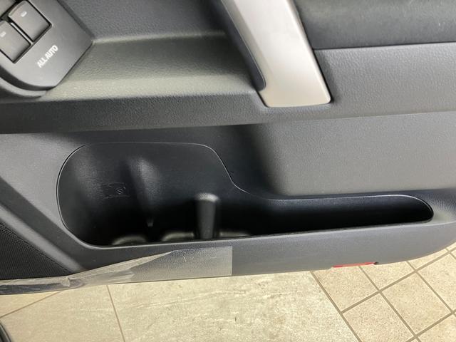 ランドクルーザープラド TX サンルーフ 7人乗り 黒内装 ガソリン 修復歴無し 12ヶ月点検整備・保証付き 純正7インチナビ 追従型クルコン バックカメラ Bluetooth 障害物センサー 社外17インチホイール A/Tタイヤ(61枚目)