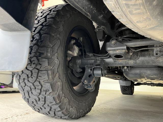 ランドクルーザープラド TX サンルーフ 7人乗り 黒内装 ガソリン 修復歴無し 12ヶ月点検整備・保証付き 純正7インチナビ 追従型クルコン バックカメラ Bluetooth 障害物センサー 社外17インチホイール A/Tタイヤ(67枚目)