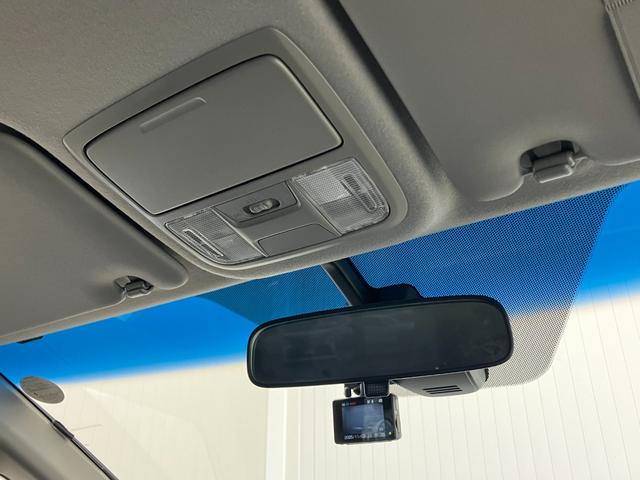 ステップワゴンスパーダ スパーダ　ホンダセンシング　修復歴無し　ワンオーナー　ＬＥＤオートライト　フォグランプ　１７インチ社外アルミホイール（純正アルミホイールスタッドレスタイヤ有）　パドルシフト　クルーズコントロール　Ｂｌｕｅｔｏｏｔｈ　バックカメラ（28枚目）